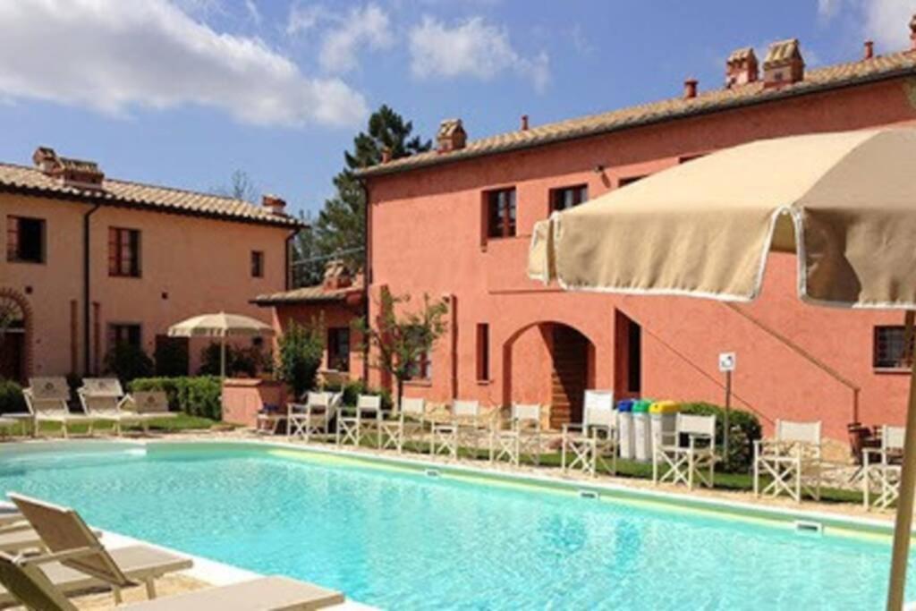 Casa Vacanze Nel Cuore Della Toscana Castagno  Bagian luar foto